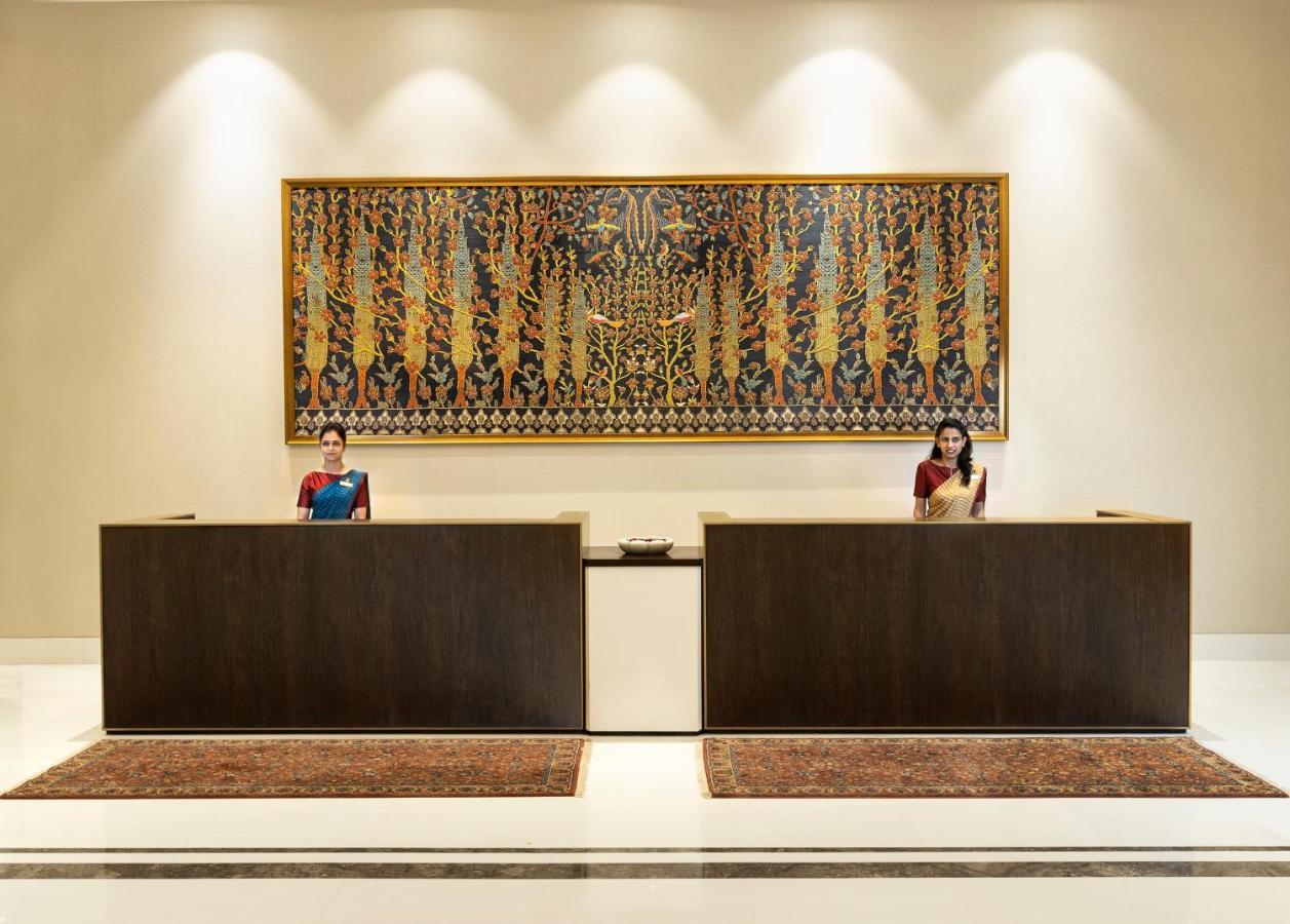 The Leela Bhartiya City Bengaluru Exterior foto