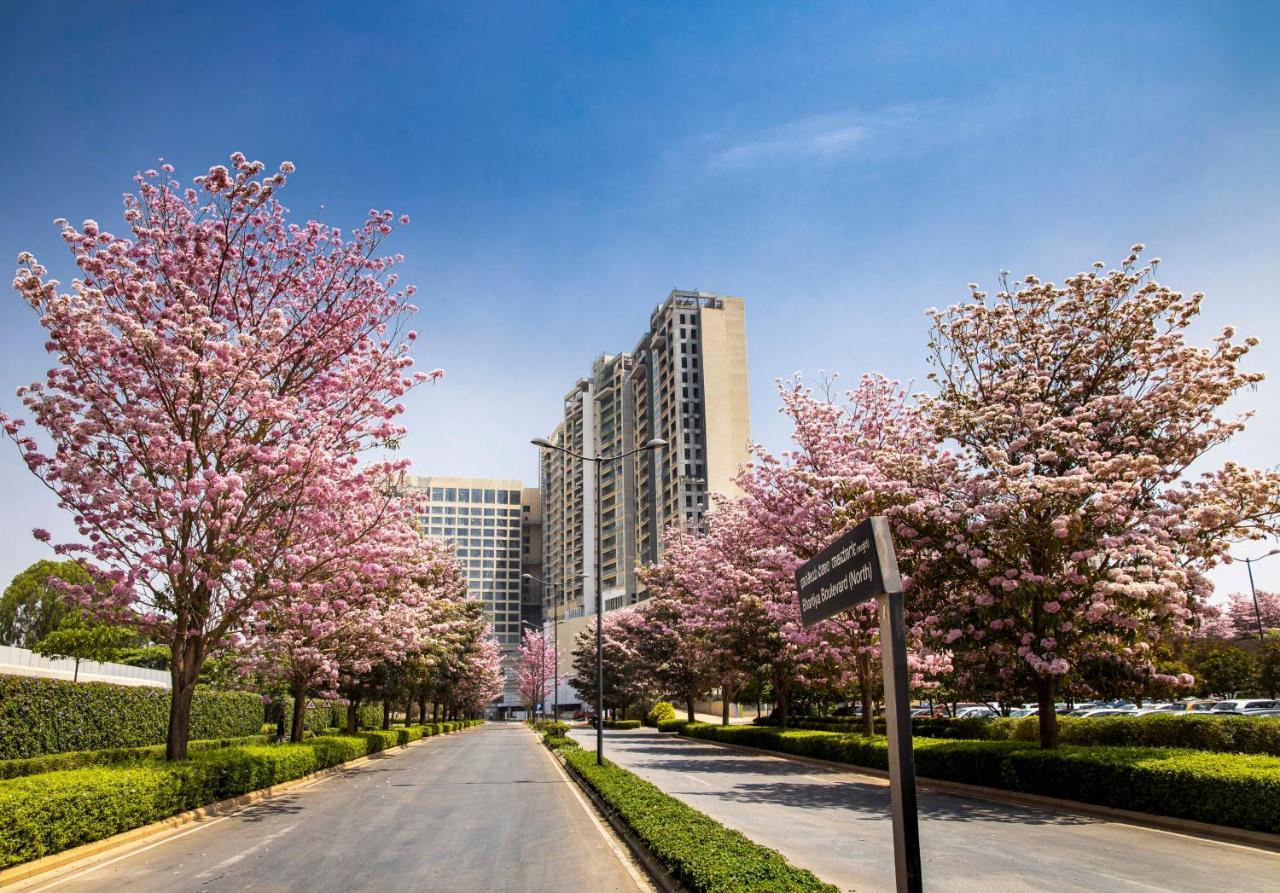 The Leela Bhartiya City Bengaluru Exterior foto